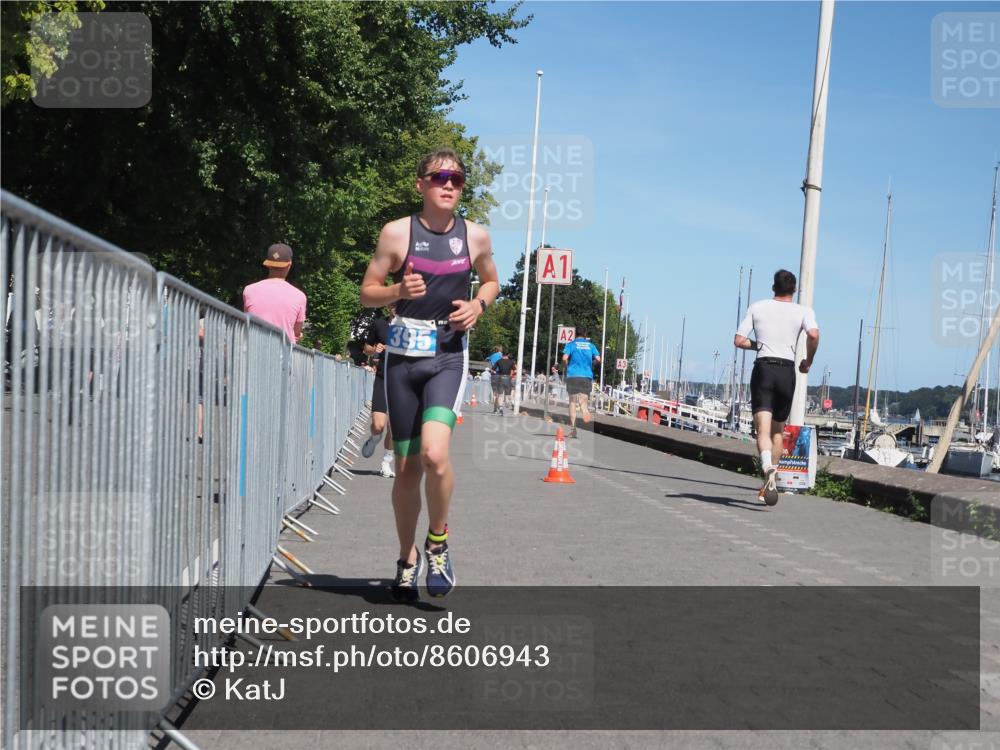 17.08.2025 - KN Förde Triathlon 2025 KatJ http://msf.ph/oto/8606943 17.08.2025 13:51:08 Laufen 395, 517 meine-sportfotos.de