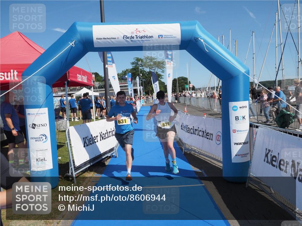 17.08.2025 - KN Förde Triathlon 2025 MichiJ http://msf.ph/oto/8606944 17.08.2025 12:24:44 Laufen 354, 631 meine-sportfotos.de