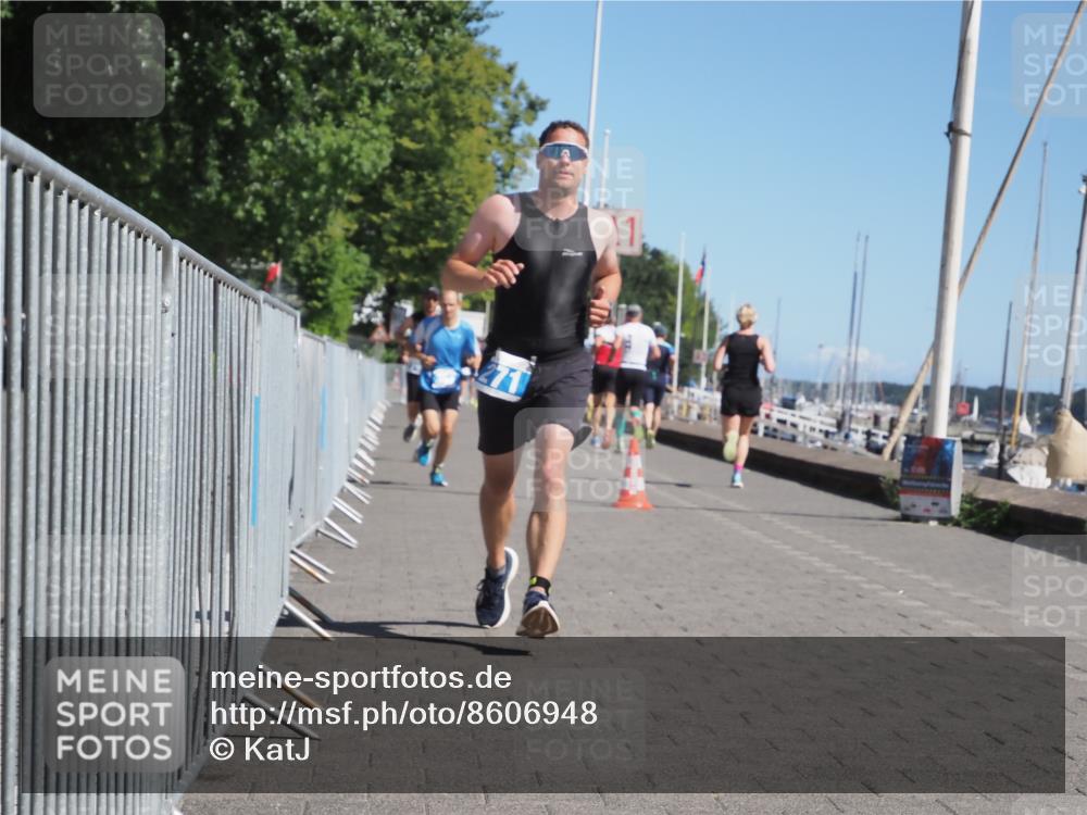 17.08.2025 - KN Förde Triathlon 2025 KatJ http://msf.ph/oto/8606948 17.08.2025 11:59:47 Laufen 271, 279, 352, 614 meine-sportfotos.de