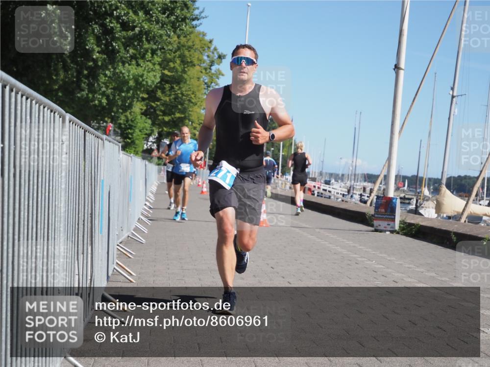 17.08.2025 - KN Förde Triathlon 2025 KatJ http://msf.ph/oto/8606961 17.08.2025 11:59:47 Laufen 271, 279, 352, 614 meine-sportfotos.de