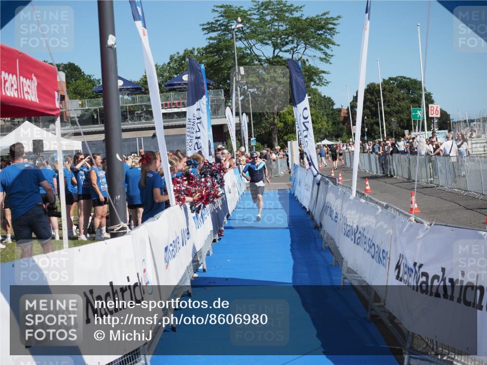 17.08.2025 - KN Förde Triathlon 2025 MichiJ http://msf.ph/oto/8606980 17.08.2025 12:24:54 Laufen 285 meine-sportfotos.de