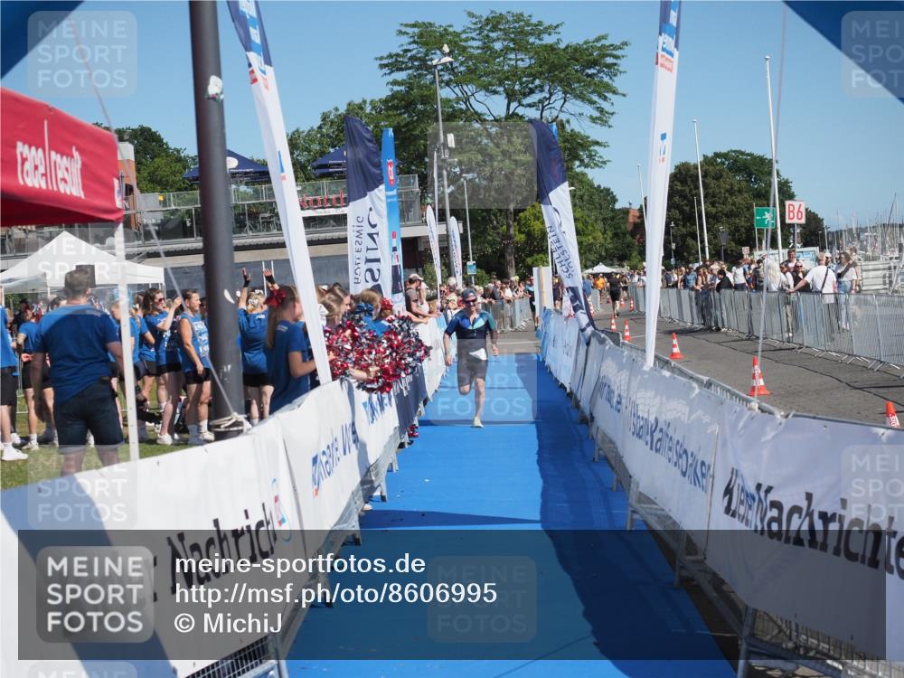 17.08.2025 - KN Förde Triathlon 2025 MichiJ http://msf.ph/oto/8606995 17.08.2025 12:24:55 Laufen 285 meine-sportfotos.de