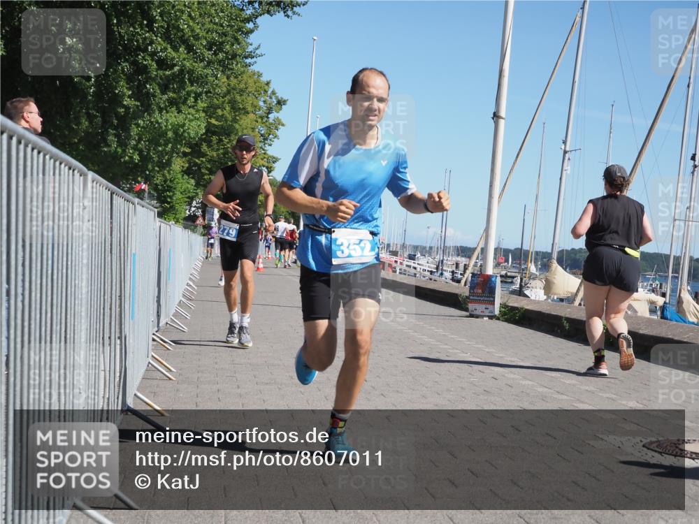 17.08.2025 - KN Förde Triathlon 2025 KatJ http://msf.ph/oto/8607011 17.08.2025 11:59:52 Laufen 279, 352, 387 meine-sportfotos.de