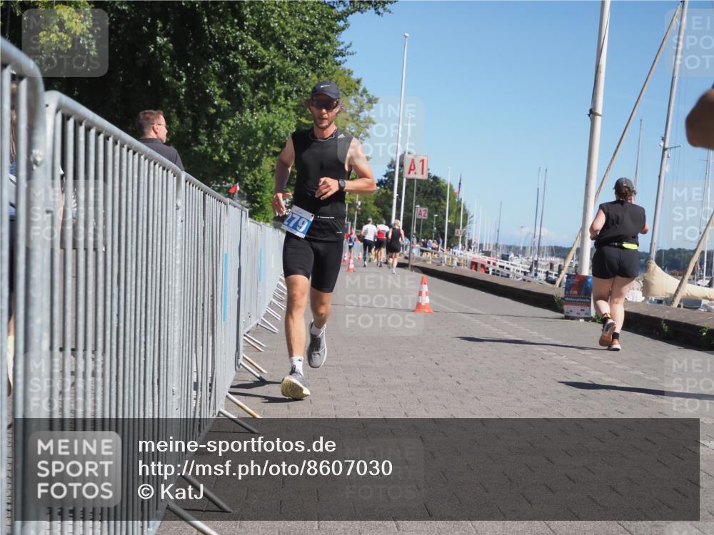 17.08.2025 - KN Förde Triathlon 2025 KatJ http://msf.ph/oto/8607030 17.08.2025 11:59:53 Laufen 279, 352, 387 meine-sportfotos.de