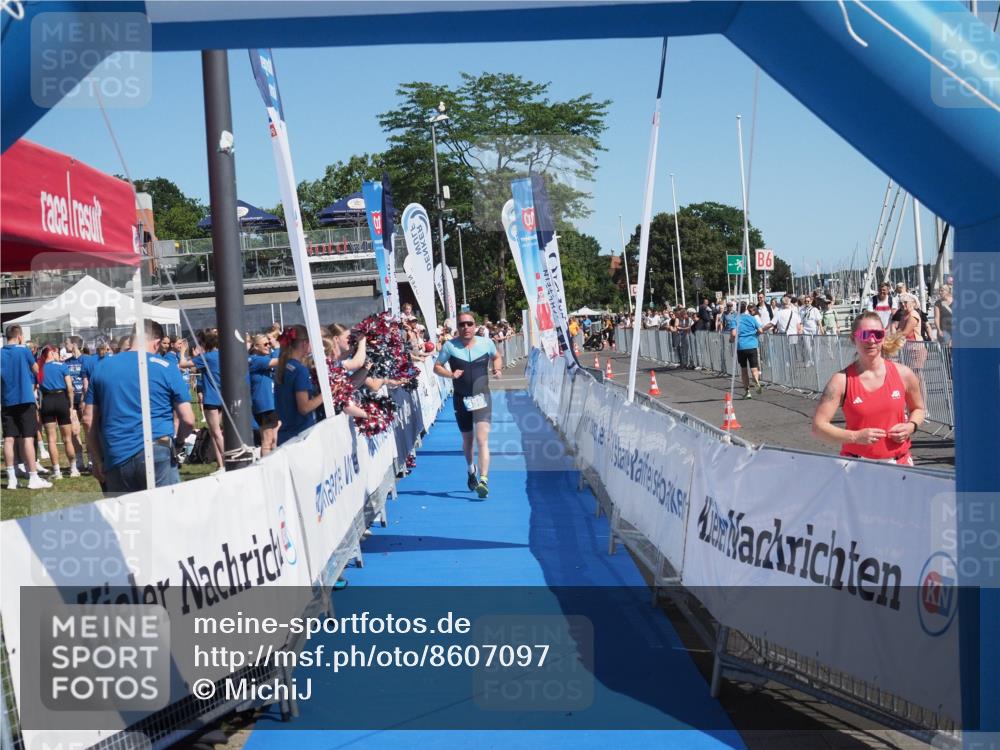 17.08.2025 - KN Förde Triathlon 2025 MichiJ http://msf.ph/oto/8607097 17.08.2025 12:25:13 Laufen 350 meine-sportfotos.de