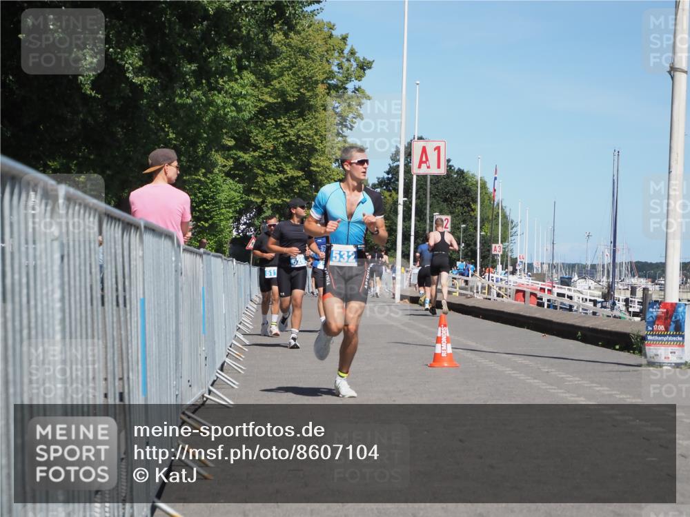 17.08.2025 - KN Förde Triathlon 2025 KatJ http://msf.ph/oto/8607104 17.08.2025 13:51:37 Laufen 438, 526, 532 meine-sportfotos.de