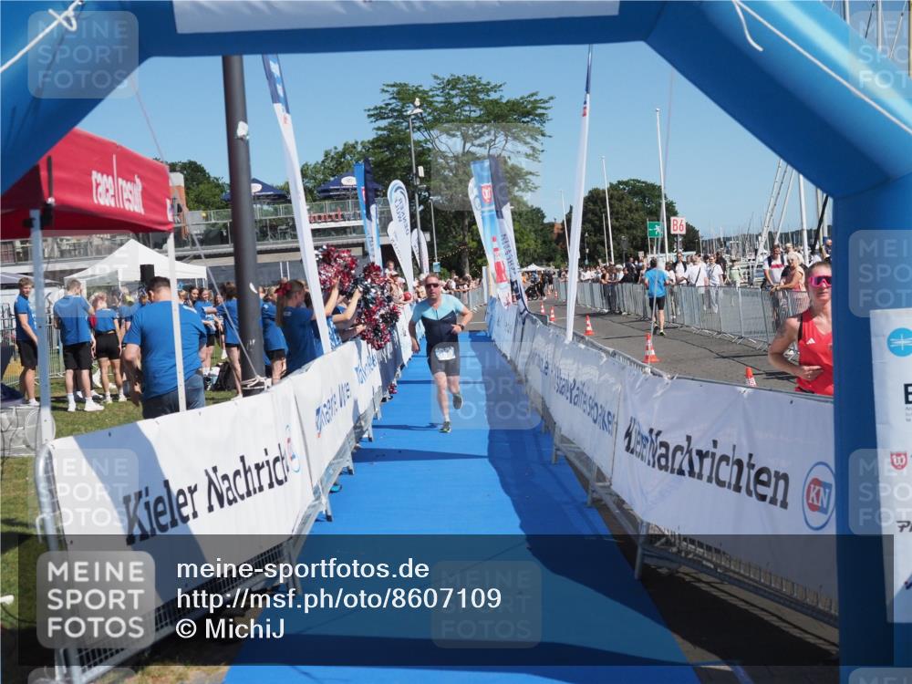 17.08.2025 - KN Förde Triathlon 2025 MichiJ http://msf.ph/oto/8607109 17.08.2025 12:25:13 Laufen 350 meine-sportfotos.de