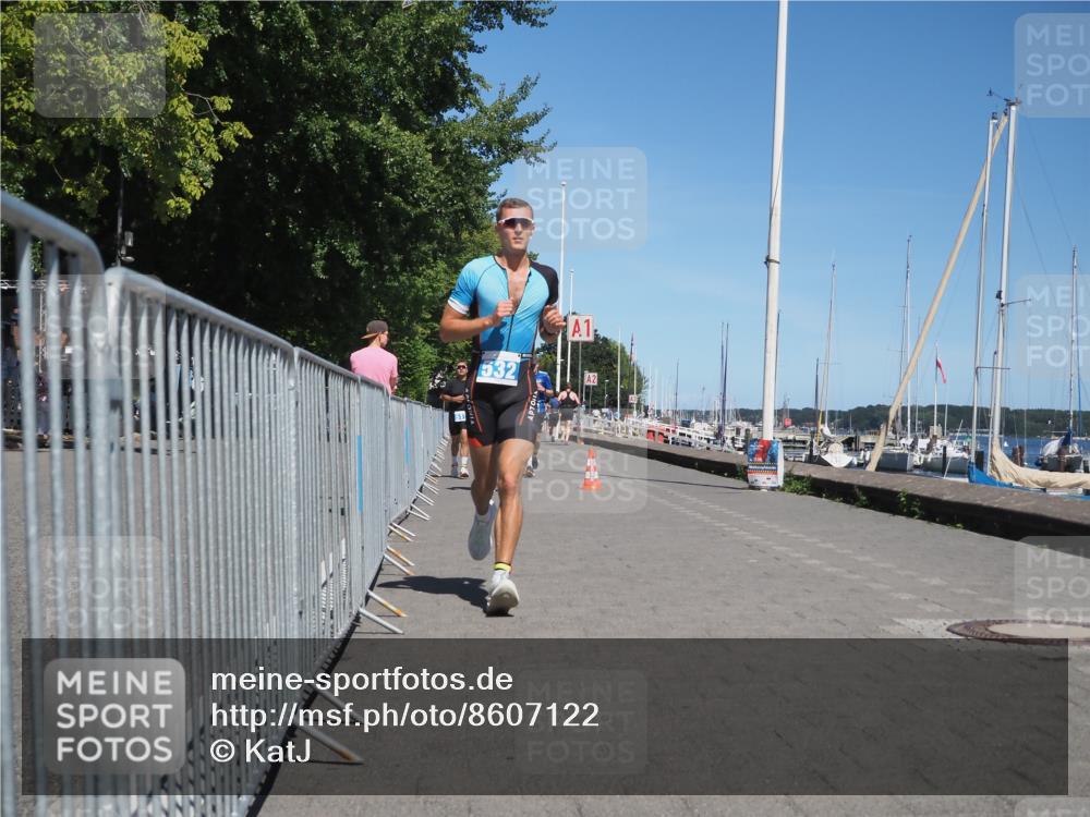 17.08.2025 - KN Förde Triathlon 2025 KatJ http://msf.ph/oto/8607122 17.08.2025 13:51:40 Laufen 438, 511, 526, 532 meine-sportfotos.de