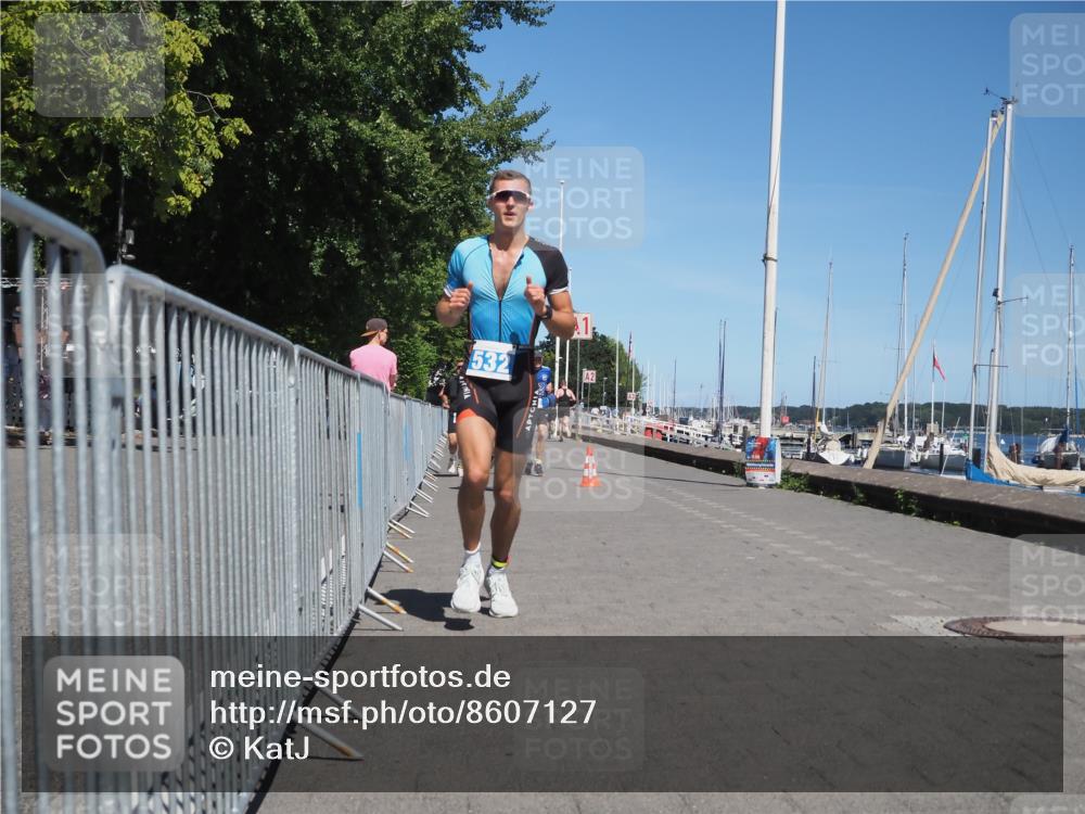 17.08.2025 - KN Förde Triathlon 2025 KatJ http://msf.ph/oto/8607127 17.08.2025 13:51:40 Laufen 438, 511, 526, 532 meine-sportfotos.de