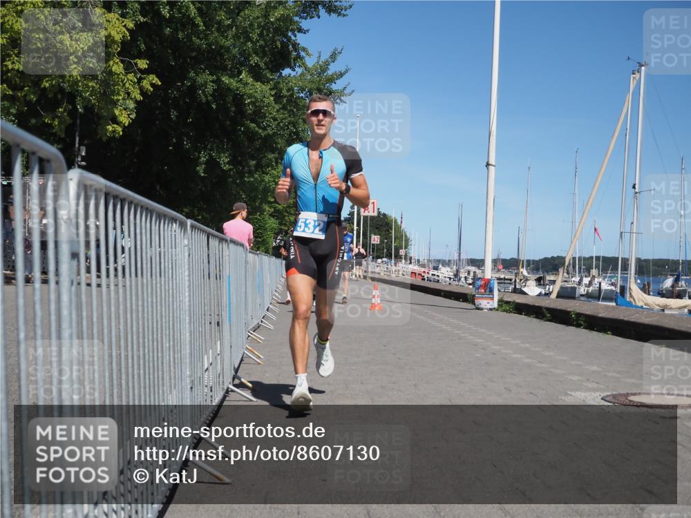 17.08.2025 - KN Förde Triathlon 2025 KatJ http://msf.ph/oto/8607130 17.08.2025 13:51:40 Laufen 438, 511, 526, 532 meine-sportfotos.de