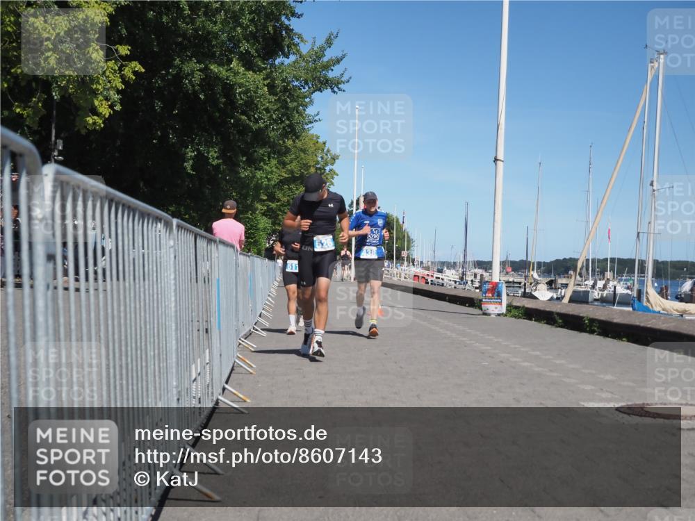 17.08.2025 - KN Förde Triathlon 2025 KatJ http://msf.ph/oto/8607143 17.08.2025 13:51:43 Laufen 438, 511, 526, 532 meine-sportfotos.de