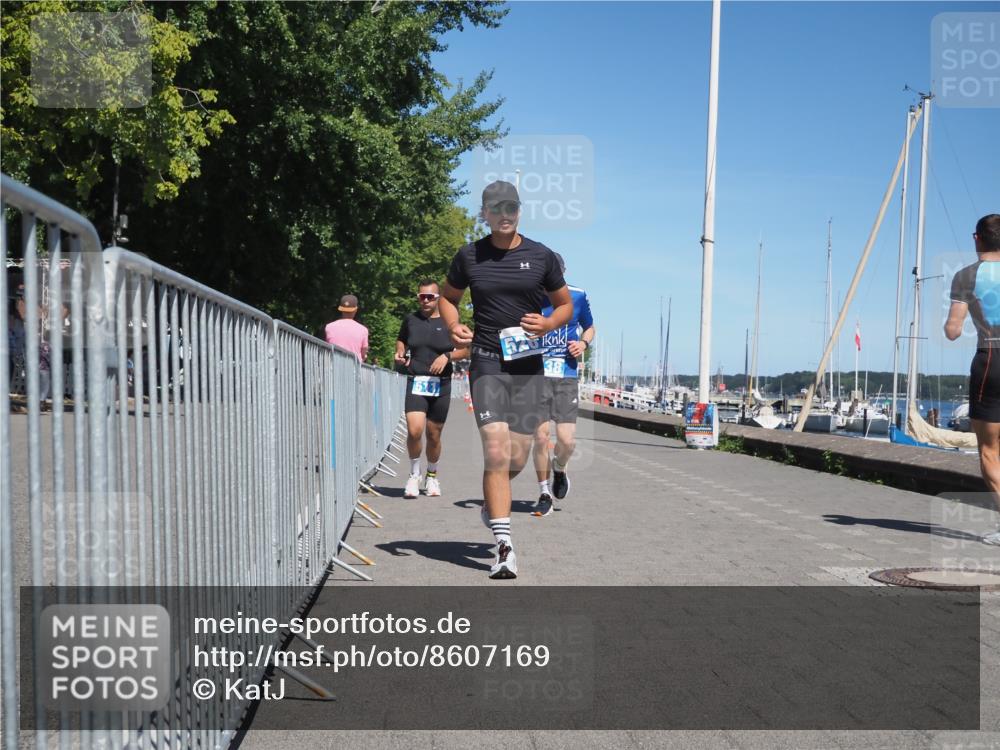 17.08.2025 - KN Förde Triathlon 2025 KatJ http://msf.ph/oto/8607169 17.08.2025 13:51:44 Laufen 438, 511, 526 meine-sportfotos.de