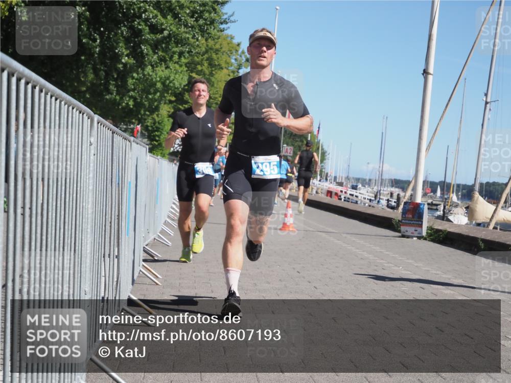 17.08.2025 - KN Förde Triathlon 2025 KatJ http://msf.ph/oto/8607193 17.08.2025 12:00:04 Laufen 266, 295, 304, 309 meine-sportfotos.de