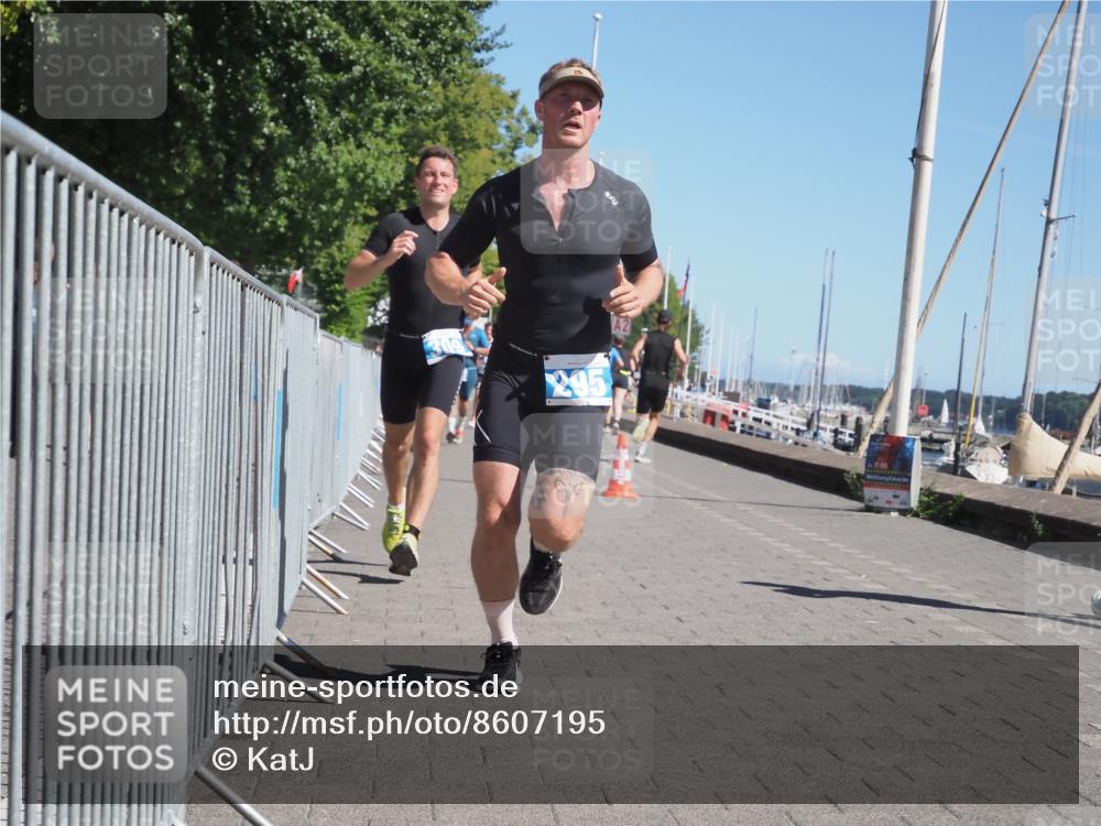 17.08.2025 - KN Förde Triathlon 2025 KatJ http://msf.ph/oto/8607195 17.08.2025 12:00:04 Laufen 266, 295, 304, 309 meine-sportfotos.de