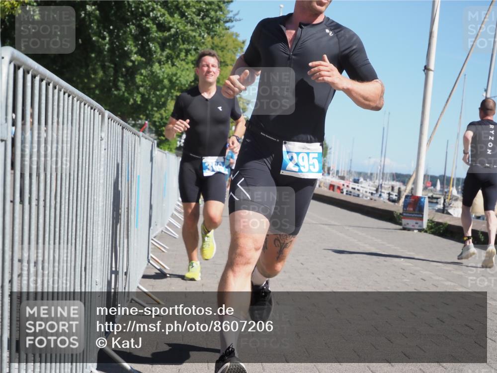 17.08.2025 - KN Förde Triathlon 2025 KatJ http://msf.ph/oto/8607206 17.08.2025 12:00:04 Laufen 266, 295, 304, 309 meine-sportfotos.de