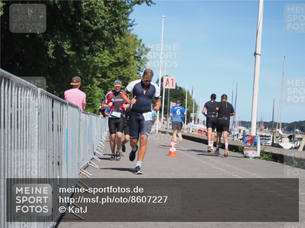 17.08.2025 - KN Förde Triathlon 2025 KatJ http://msf.ph/oto/8607227 17.08.2025 13:51:55 Laufen 412, 465, 476, 500, 549 meine-sportfotos.de