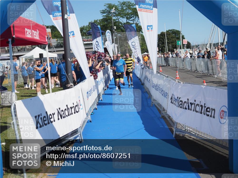 17.08.2025 - KN Förde Triathlon 2025 MichiJ http://msf.ph/oto/8607251 17.08.2025 12:25:33 Laufen 626 meine-sportfotos.de