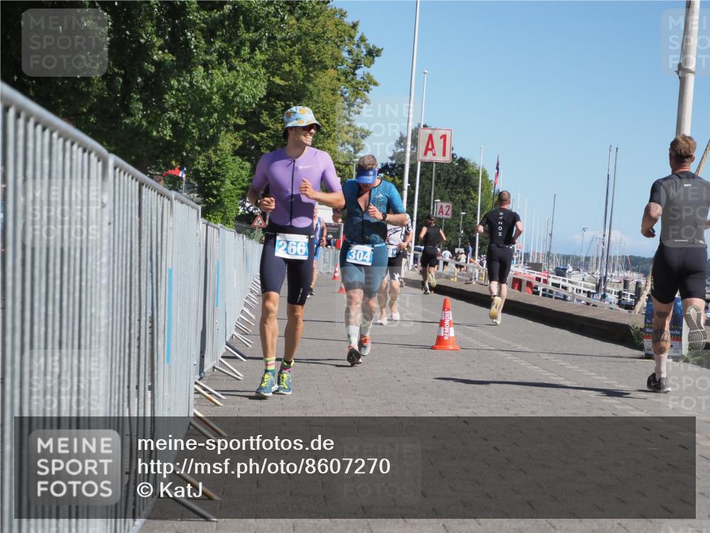 17.08.2025 - KN Förde Triathlon 2025 KatJ http://msf.ph/oto/8607270 17.08.2025 12:00:09 Laufen 266, 299, 304 meine-sportfotos.de
