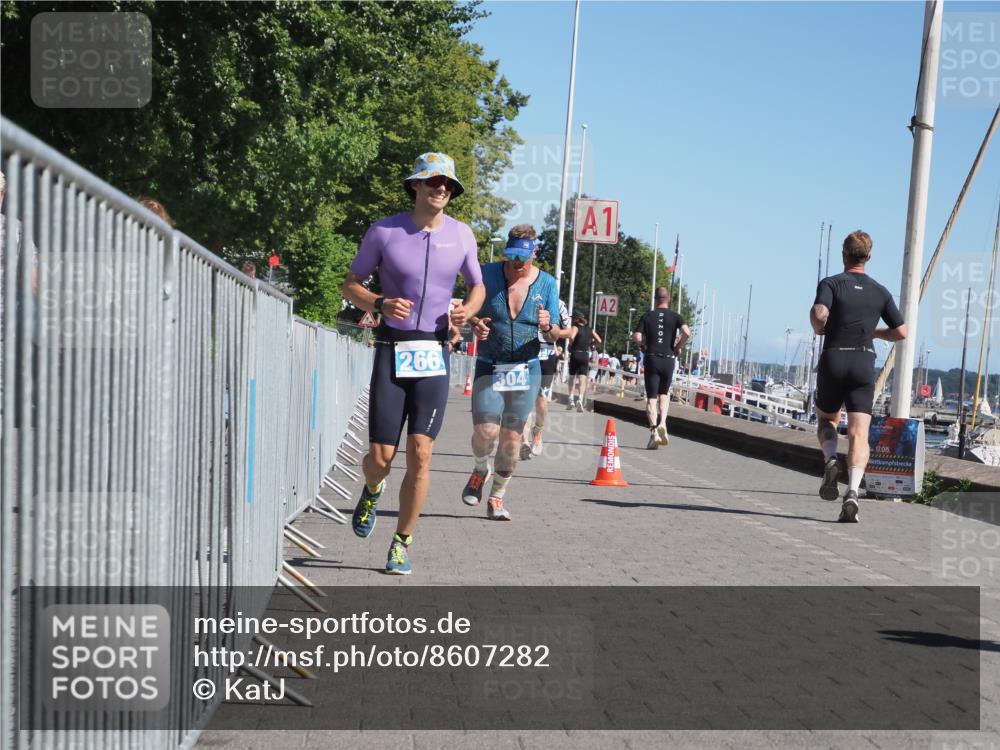 17.08.2025 - KN Förde Triathlon 2025 KatJ http://msf.ph/oto/8607282 17.08.2025 12:00:09 Laufen 266, 299, 304 meine-sportfotos.de