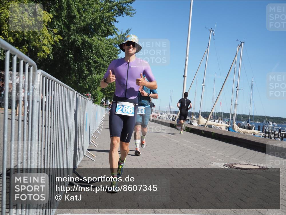 17.08.2025 - KN Förde Triathlon 2025 KatJ http://msf.ph/oto/8607345 17.08.2025 12:00:12 Laufen 266, 272, 299, 304 meine-sportfotos.de