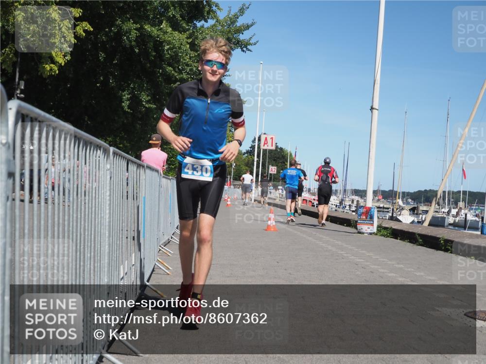 17.08.2025 - KN Förde Triathlon 2025 KatJ http://msf.ph/oto/8607362 17.08.2025 13:52:14 Laufen 430, 527 meine-sportfotos.de