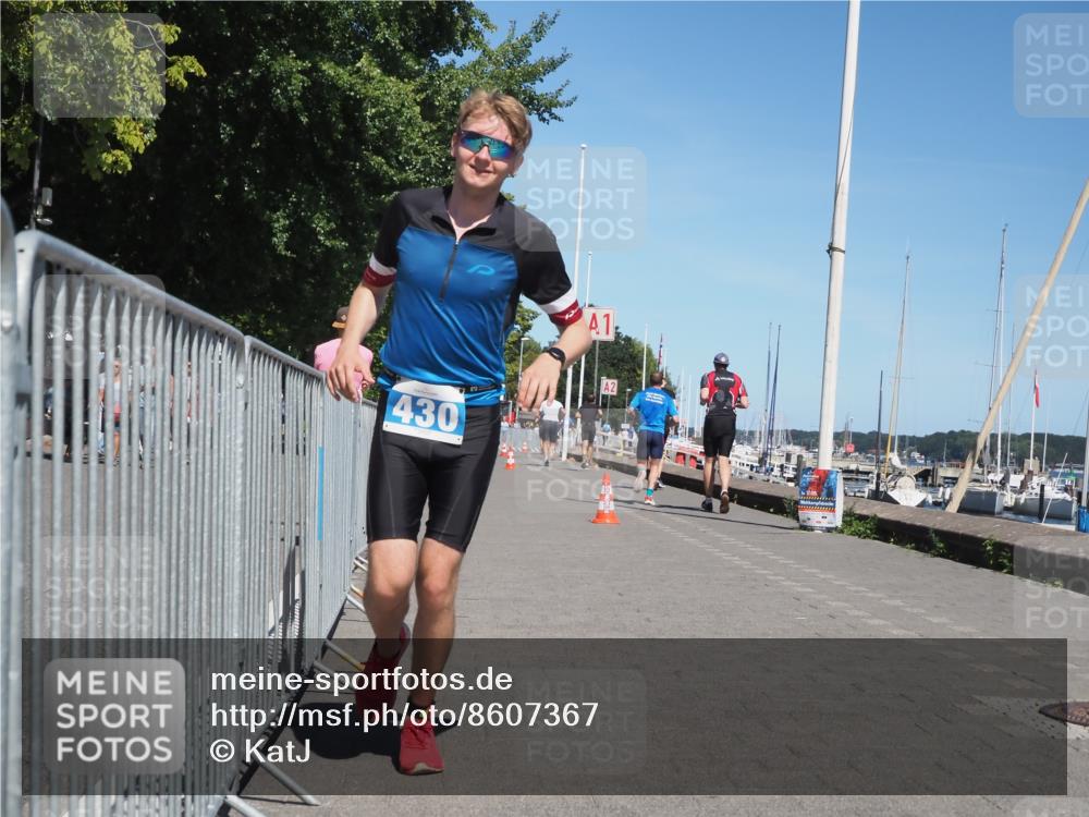 17.08.2025 - KN Förde Triathlon 2025 KatJ http://msf.ph/oto/8607367 17.08.2025 13:52:14 Laufen 430, 527 meine-sportfotos.de