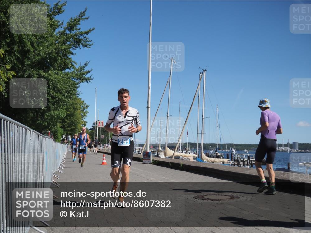 17.08.2025 - KN Förde Triathlon 2025 KatJ http://msf.ph/oto/8607382 17.08.2025 12:00:16 Laufen 272, 273, 299, 304, 316 meine-sportfotos.de