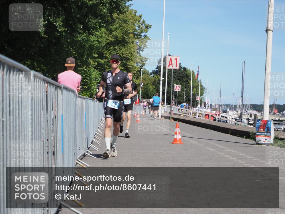 17.08.2025 - KN Förde Triathlon 2025 KatJ http://msf.ph/oto/8607441 17.08.2025 13:52:44 Laufen 509, 542 meine-sportfotos.de