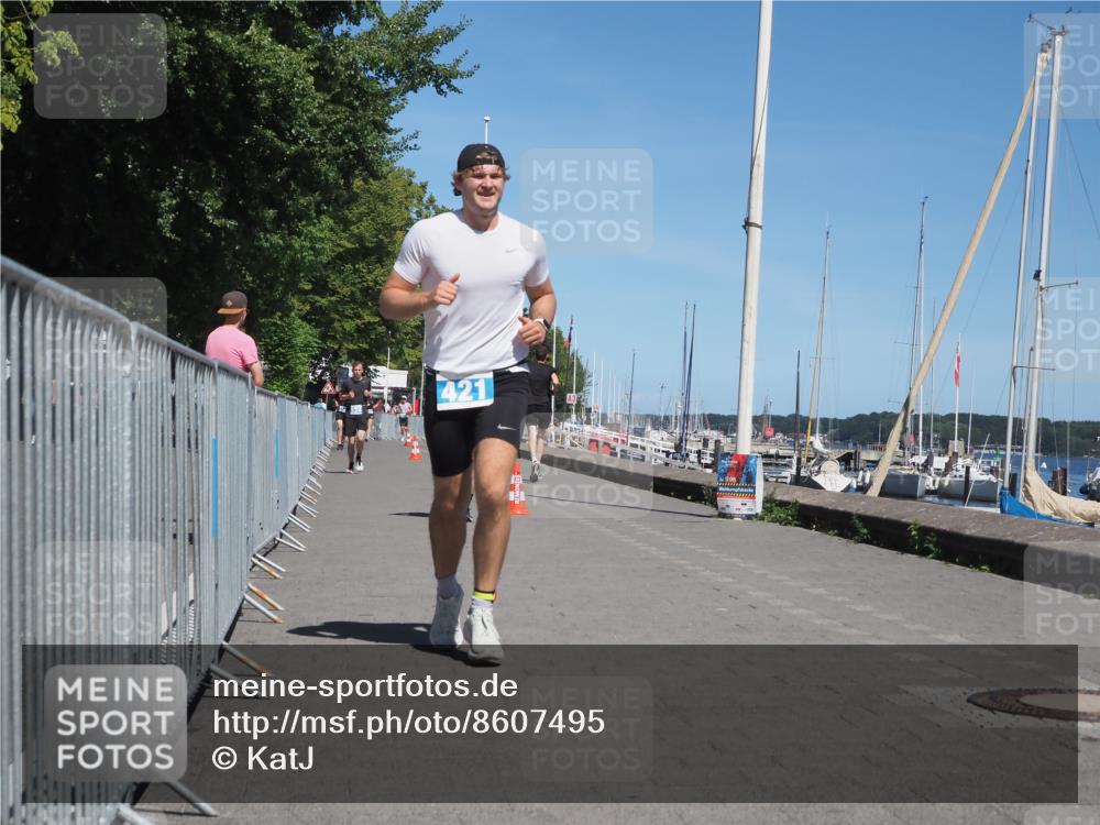 17.08.2025 - KN Förde Triathlon 2025 KatJ http://msf.ph/oto/8607495 17.08.2025 13:53:03 Laufen 421, 533, 534 meine-sportfotos.de