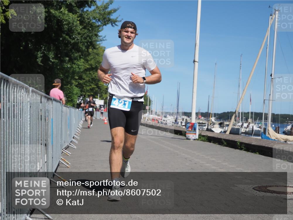 17.08.2025 - KN Förde Triathlon 2025 KatJ http://msf.ph/oto/8607502 17.08.2025 13:53:03 Laufen 421, 533, 534 meine-sportfotos.de