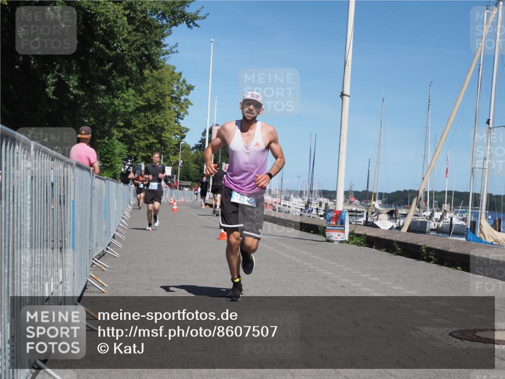 17.08.2025 - KN Förde Triathlon 2025 KatJ http://msf.ph/oto/8607507 17.08.2025 13:53:06 Laufen 421, 533, 534 meine-sportfotos.de