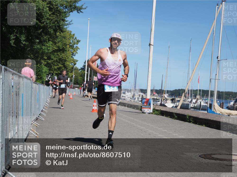 17.08.2025 - KN Förde Triathlon 2025 KatJ http://msf.ph/oto/8607510 17.08.2025 13:53:06 Laufen 421, 533, 534 meine-sportfotos.de