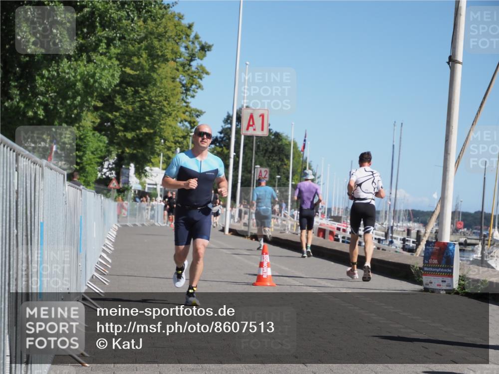 17.08.2025 - KN Förde Triathlon 2025 KatJ http://msf.ph/oto/8607513 17.08.2025 12:00:26 Laufen 273, 331 meine-sportfotos.de
