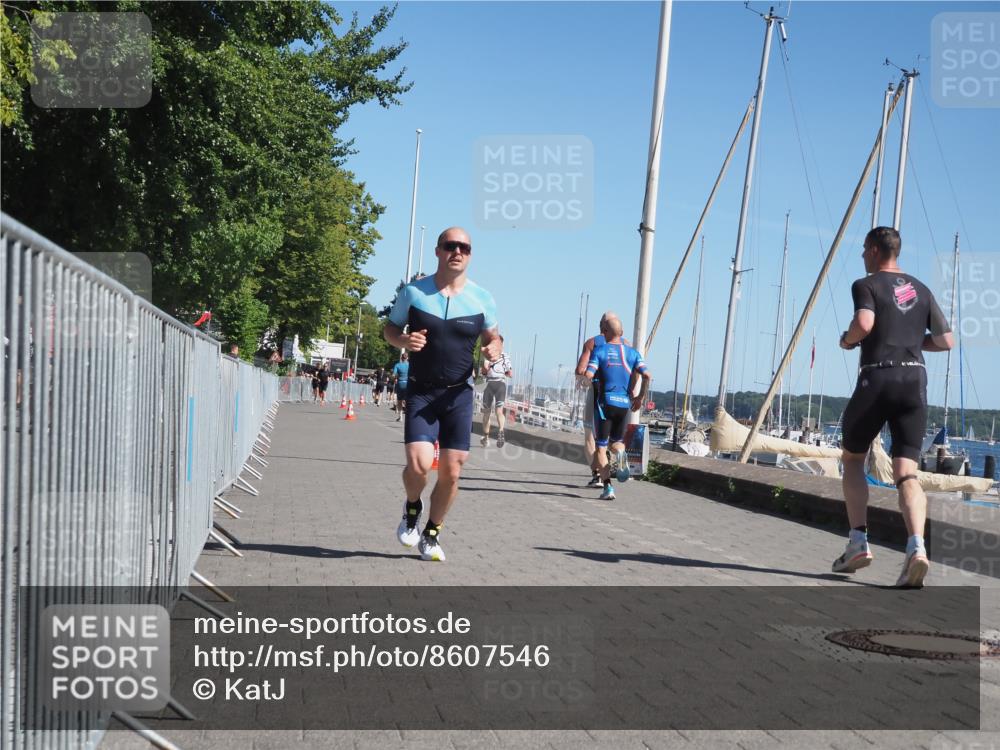 17.08.2025 - KN Förde Triathlon 2025 KatJ http://msf.ph/oto/8607546 17.08.2025 12:00:29 Laufen 331 meine-sportfotos.de
