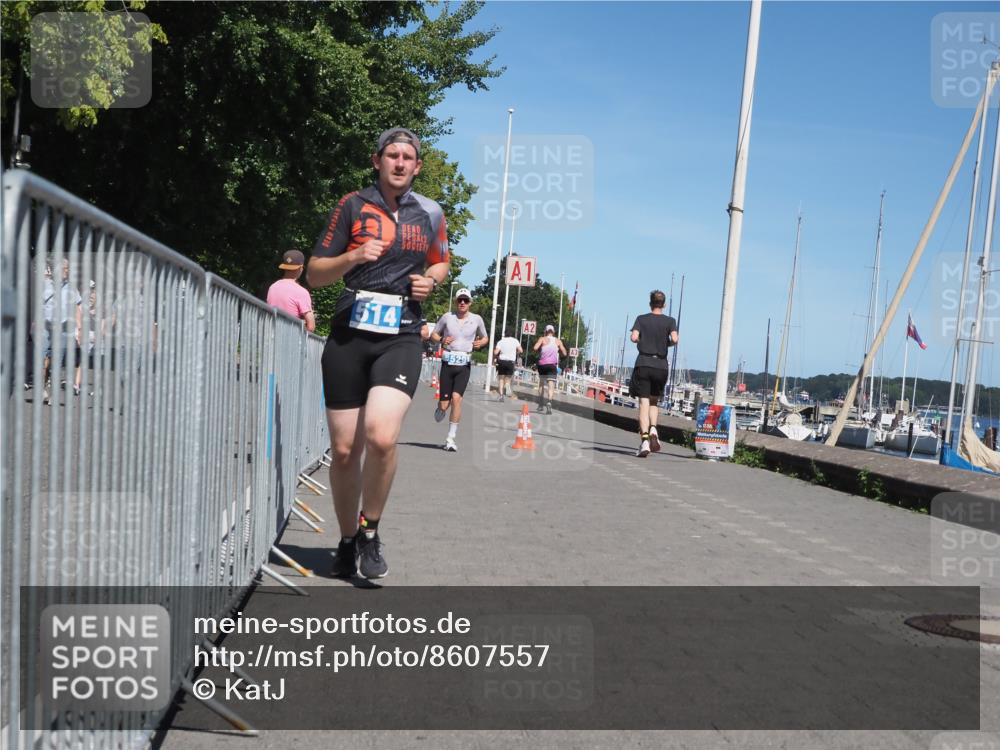 17.08.2025 - KN Förde Triathlon 2025 KatJ http://msf.ph/oto/8607557 17.08.2025 13:53:19 Laufen 484, 514, 529 meine-sportfotos.de
