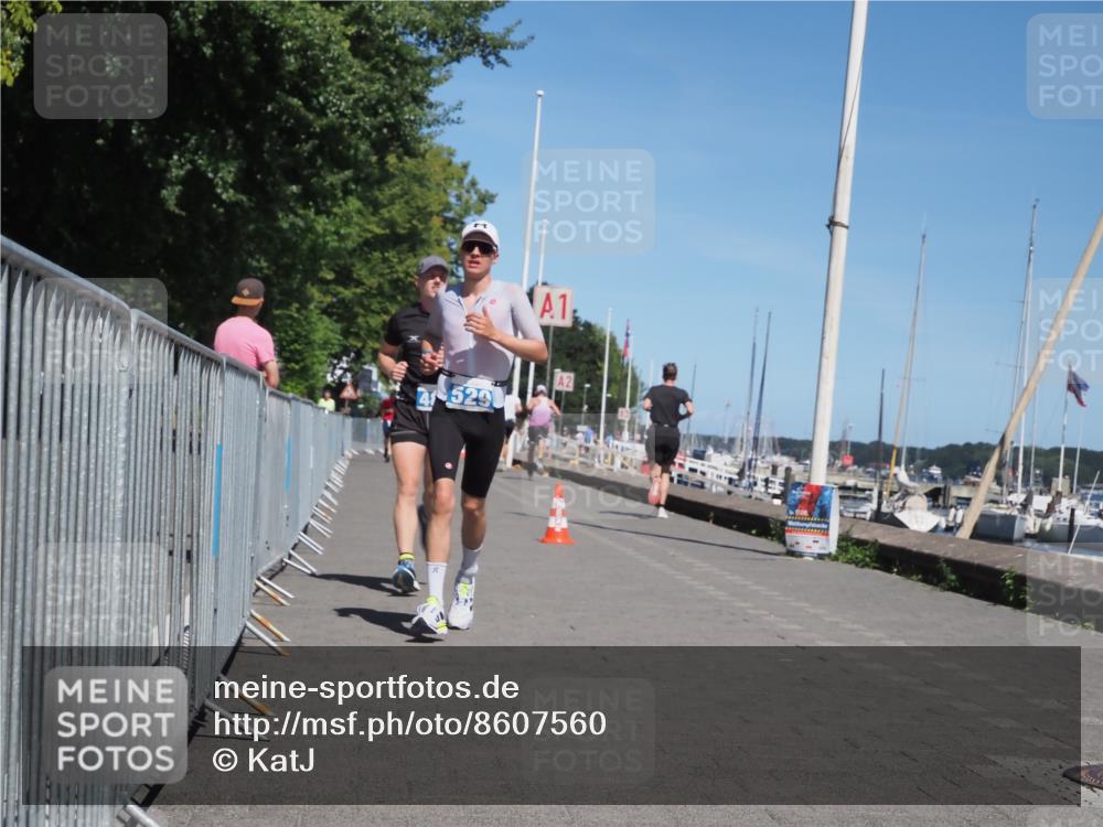 17.08.2025 - KN Förde Triathlon 2025 KatJ http://msf.ph/oto/8607560 17.08.2025 13:53:21 Laufen 484, 514, 529 meine-sportfotos.de