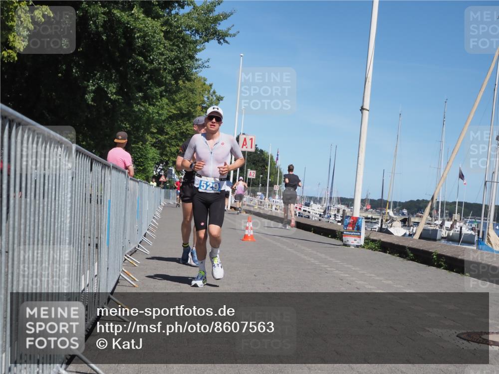 17.08.2025 - KN Förde Triathlon 2025 KatJ http://msf.ph/oto/8607563 17.08.2025 13:53:21 Laufen 484, 514, 529 meine-sportfotos.de