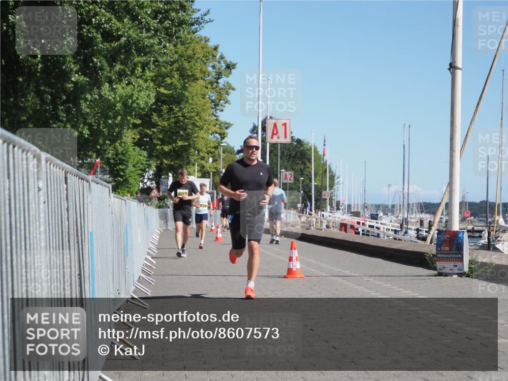 17.08.2025 - KN Förde Triathlon 2025 KatJ http://msf.ph/oto/8607573 17.08.2025 12:00:45 Laufen 281, 638 meine-sportfotos.de