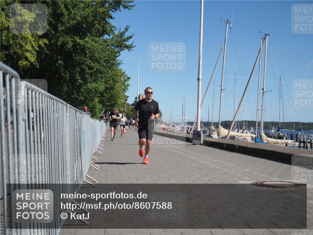 17.08.2025 - KN Förde Triathlon 2025 KatJ http://msf.ph/oto/8607588 17.08.2025 12:00:47 Laufen 281, 602, 638 meine-sportfotos.de