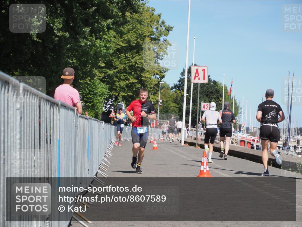 17.08.2025 - KN Förde Triathlon 2025 KatJ http://msf.ph/oto/8607589 17.08.2025 13:53:32 Laufen 397 meine-sportfotos.de