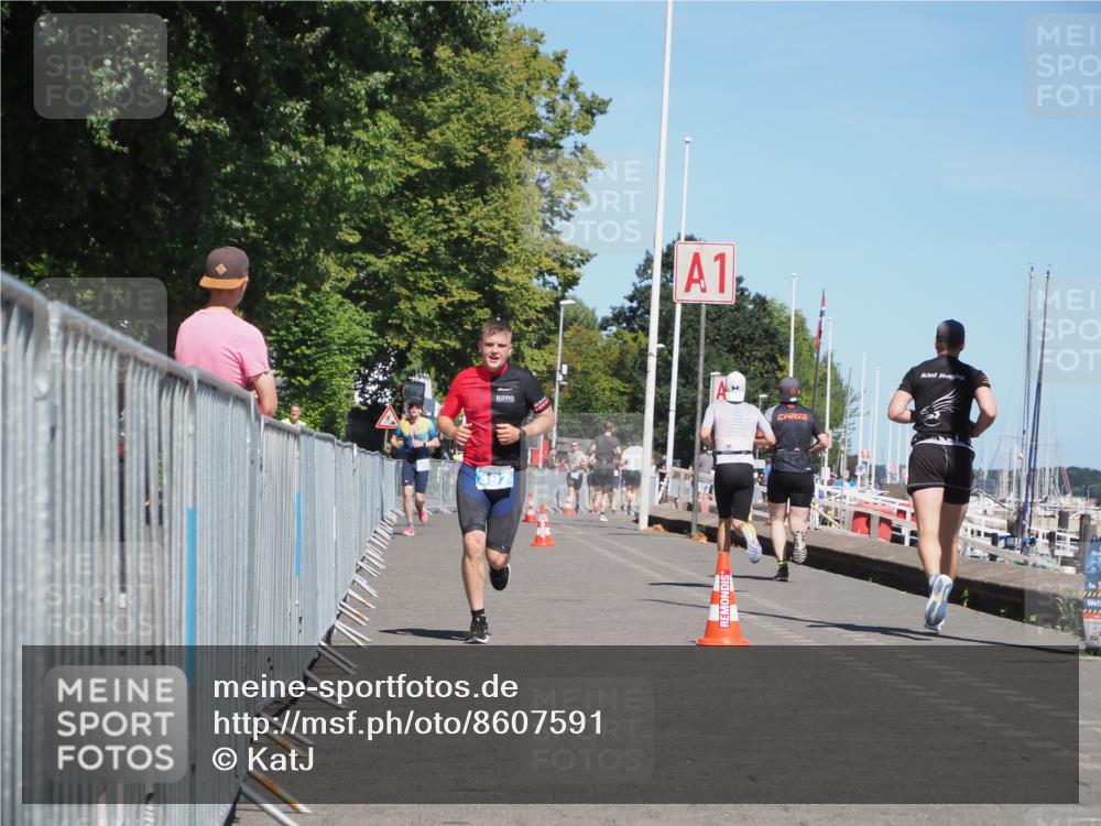 17.08.2025 - KN Förde Triathlon 2025 KatJ http://msf.ph/oto/8607591 17.08.2025 13:53:32 Laufen 397 meine-sportfotos.de