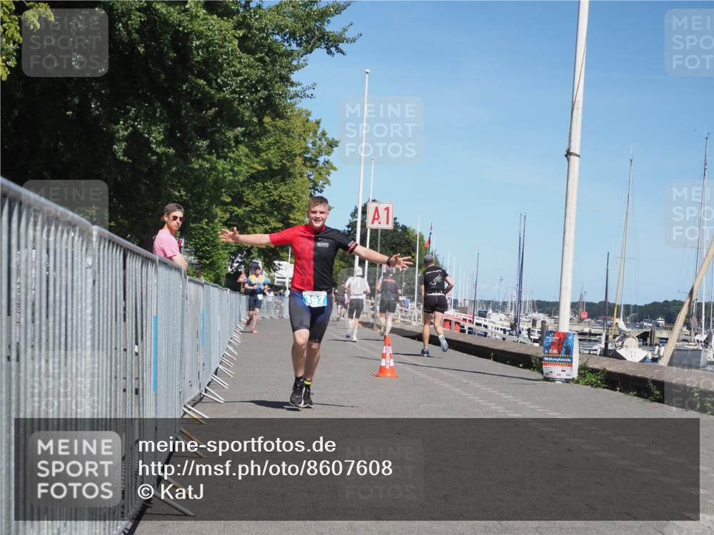 17.08.2025 - KN Förde Triathlon 2025 KatJ http://msf.ph/oto/8607608 17.08.2025 13:53:34 Laufen 397 meine-sportfotos.de