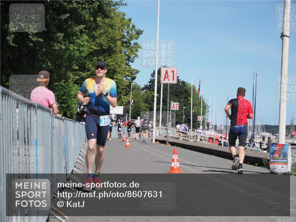 17.08.2025 - KN Förde Triathlon 2025 KatJ http://msf.ph/oto/8607631 17.08.2025 13:53:44 Laufen 396 meine-sportfotos.de