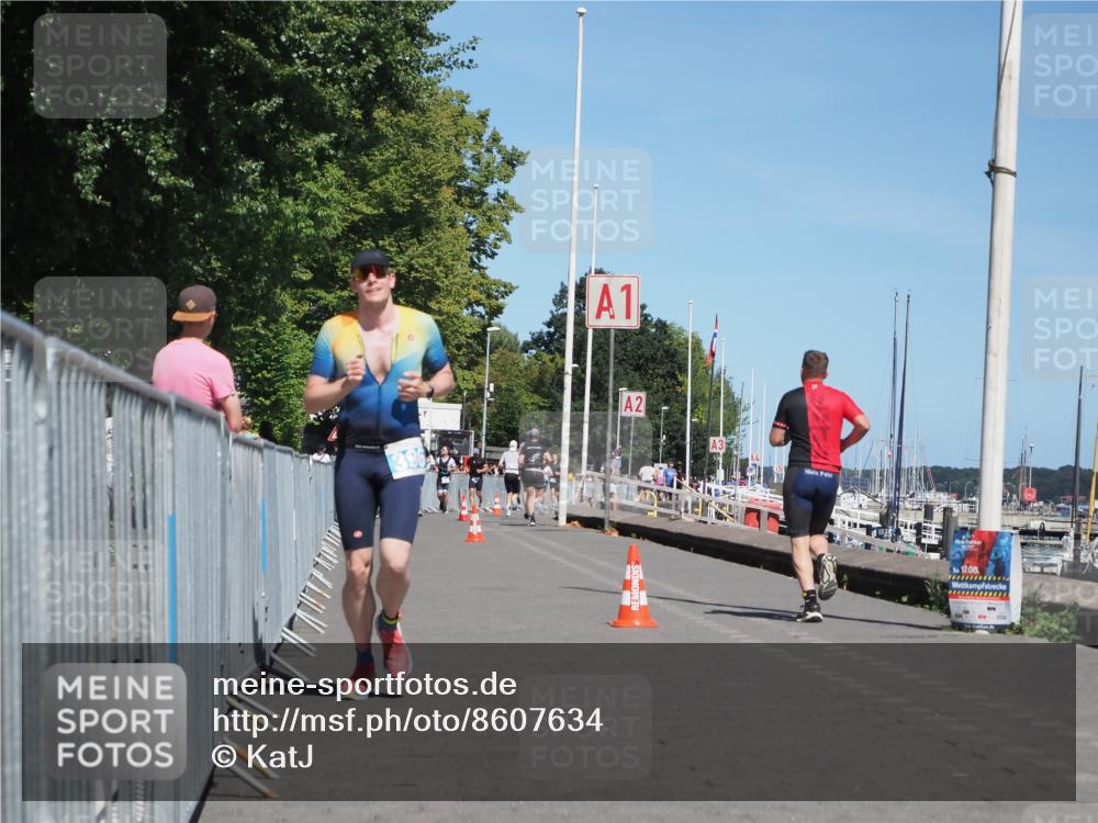 17.08.2025 - KN Förde Triathlon 2025 KatJ http://msf.ph/oto/8607634 17.08.2025 13:53:44 Laufen 396 meine-sportfotos.de