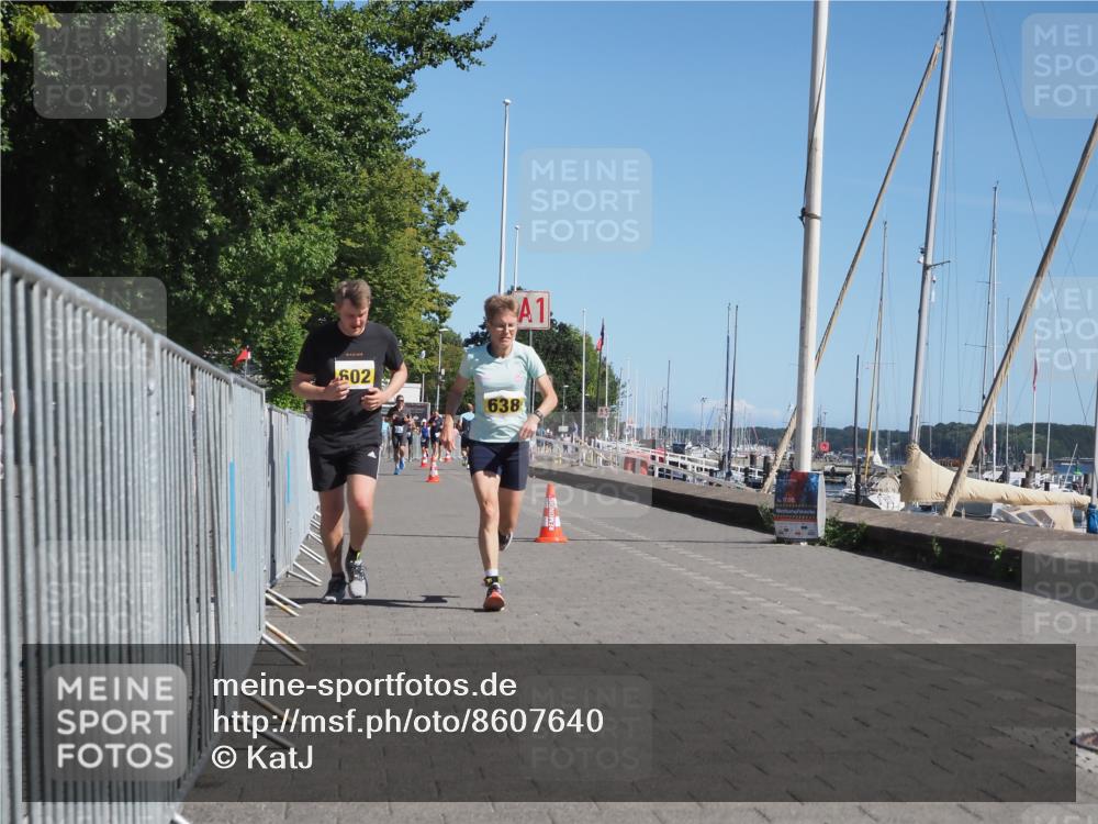 17.08.2025 - KN Förde Triathlon 2025 KatJ http://msf.ph/oto/8607640 17.08.2025 12:00:52 Laufen 281, 602, 638 meine-sportfotos.de
