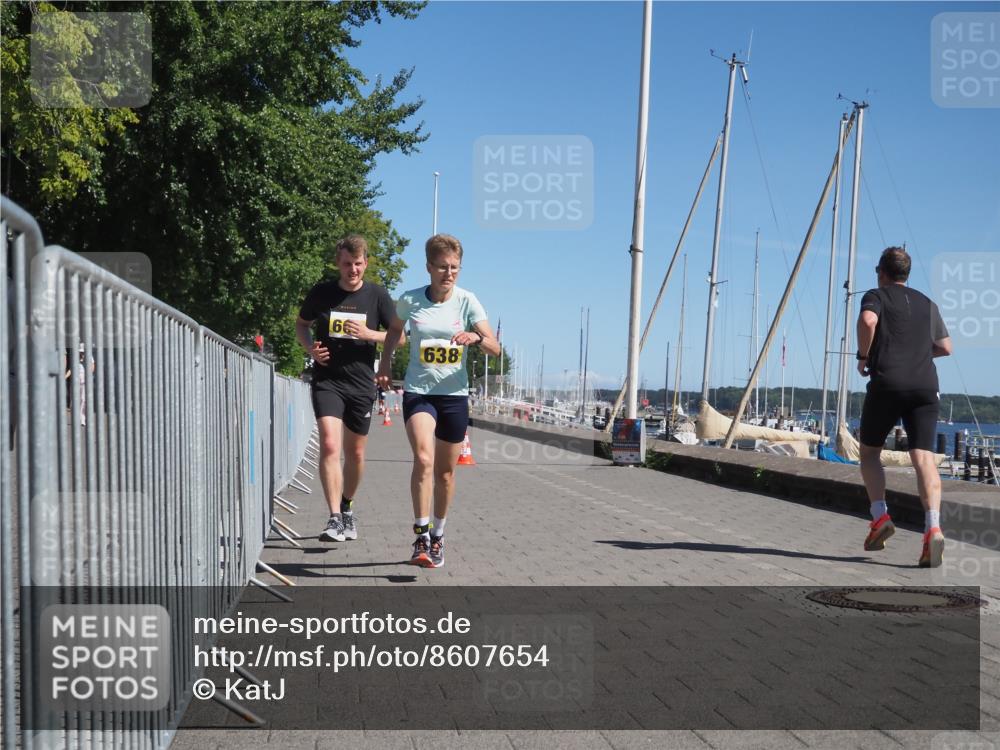 17.08.2025 - KN Förde Triathlon 2025 KatJ http://msf.ph/oto/8607654 17.08.2025 12:00:53 Laufen 602, 638 meine-sportfotos.de