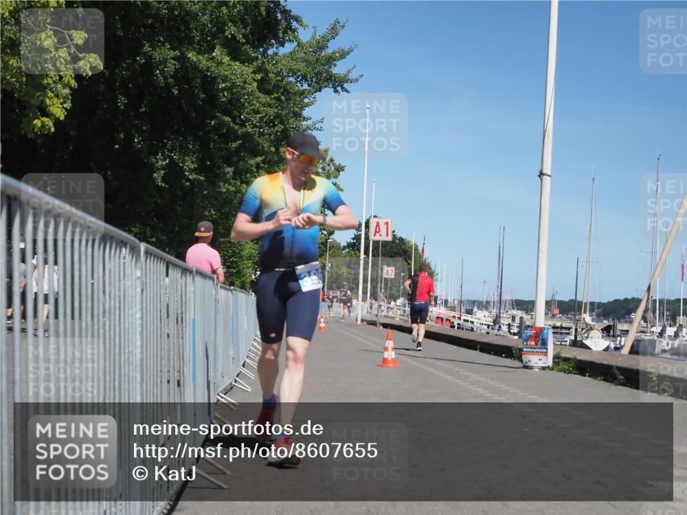 17.08.2025 - KN Förde Triathlon 2025 KatJ http://msf.ph/oto/8607655 17.08.2025 13:53:46 Laufen 396 meine-sportfotos.de