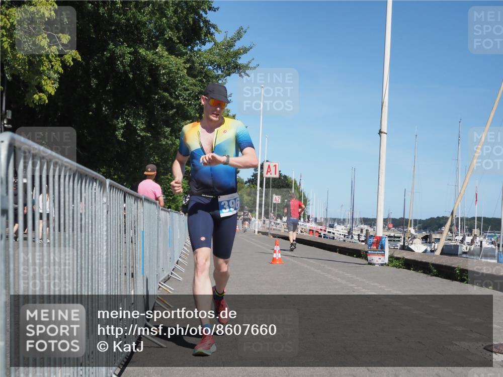 17.08.2025 - KN Förde Triathlon 2025 KatJ http://msf.ph/oto/8607660 17.08.2025 13:53:46 Laufen 396 meine-sportfotos.de