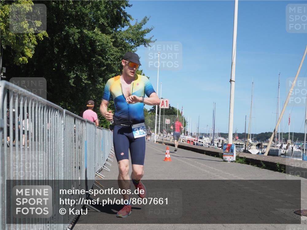17.08.2025 - KN Förde Triathlon 2025 KatJ http://msf.ph/oto/8607661 17.08.2025 13:53:46 Laufen 396 meine-sportfotos.de