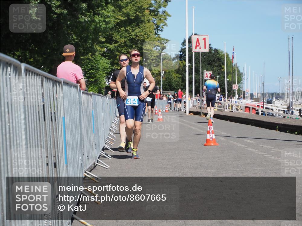 17.08.2025 - KN Förde Triathlon 2025 KatJ http://msf.ph/oto/8607665 17.08.2025 13:54:01 Laufen 464, 481 meine-sportfotos.de